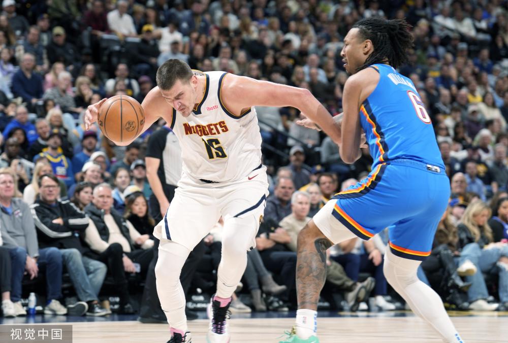 拼搏的年轻 拼搏的年轻