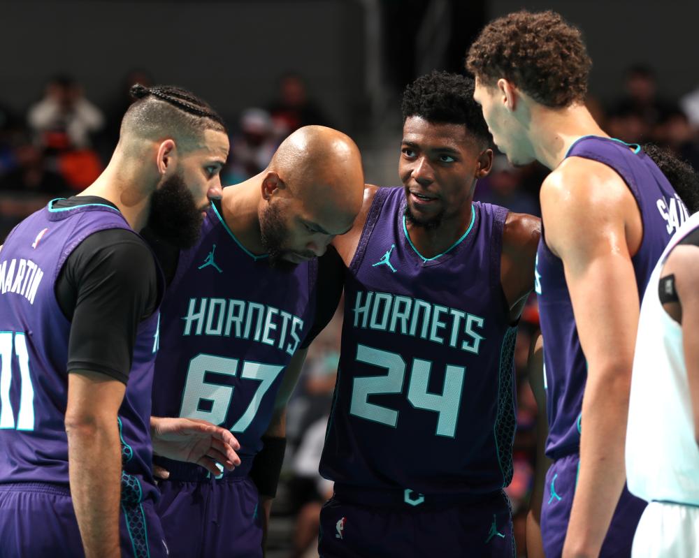 乎满座的主 乎满座的主