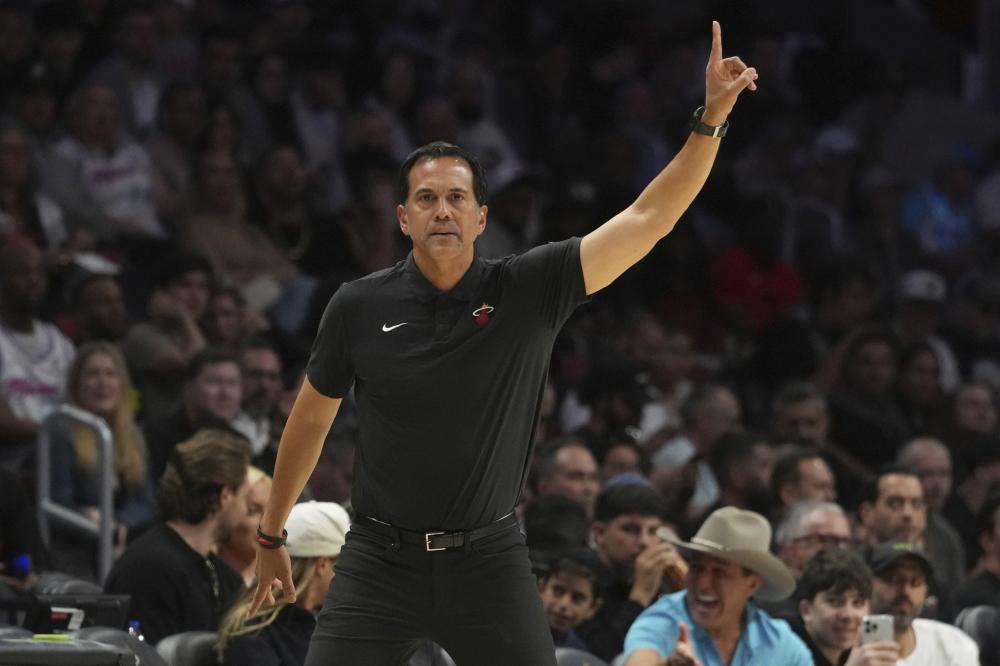 空位投篮不 空位投篮不